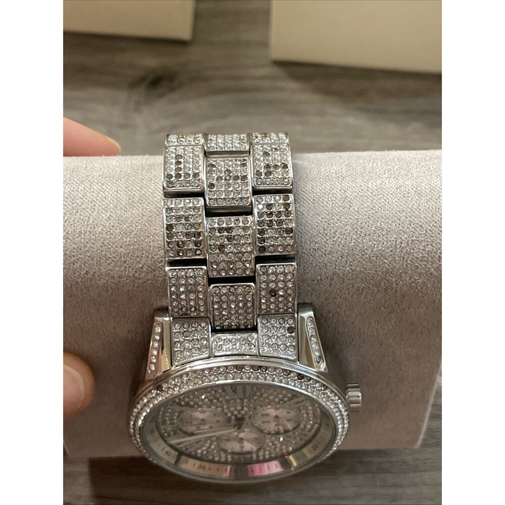 Michael Kors MK6788 Brynn Pavé Silver Chronograph Women's Watch - MSRP $495 - Picture 5 of 11